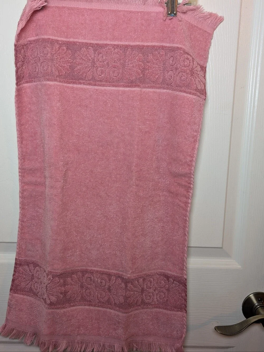 One Vintage Cannon Sculpted Pink Hand Towel,Fringed, EUC